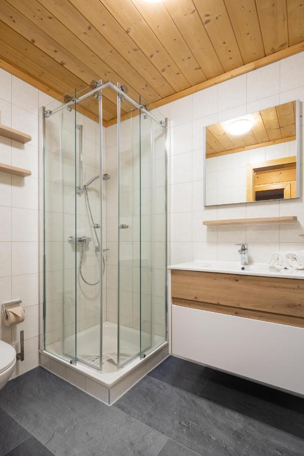 Apartmenthaus Matri By Pferd Auf Wolke ヴァルト・アム・アールベルク エクステリア 写真