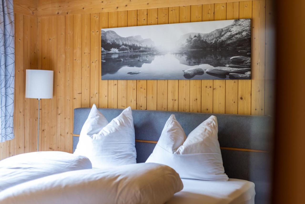 Apartmenthaus Matri By Pferd Auf Wolke ヴァルト・アム・アールベルク エクステリア 写真
