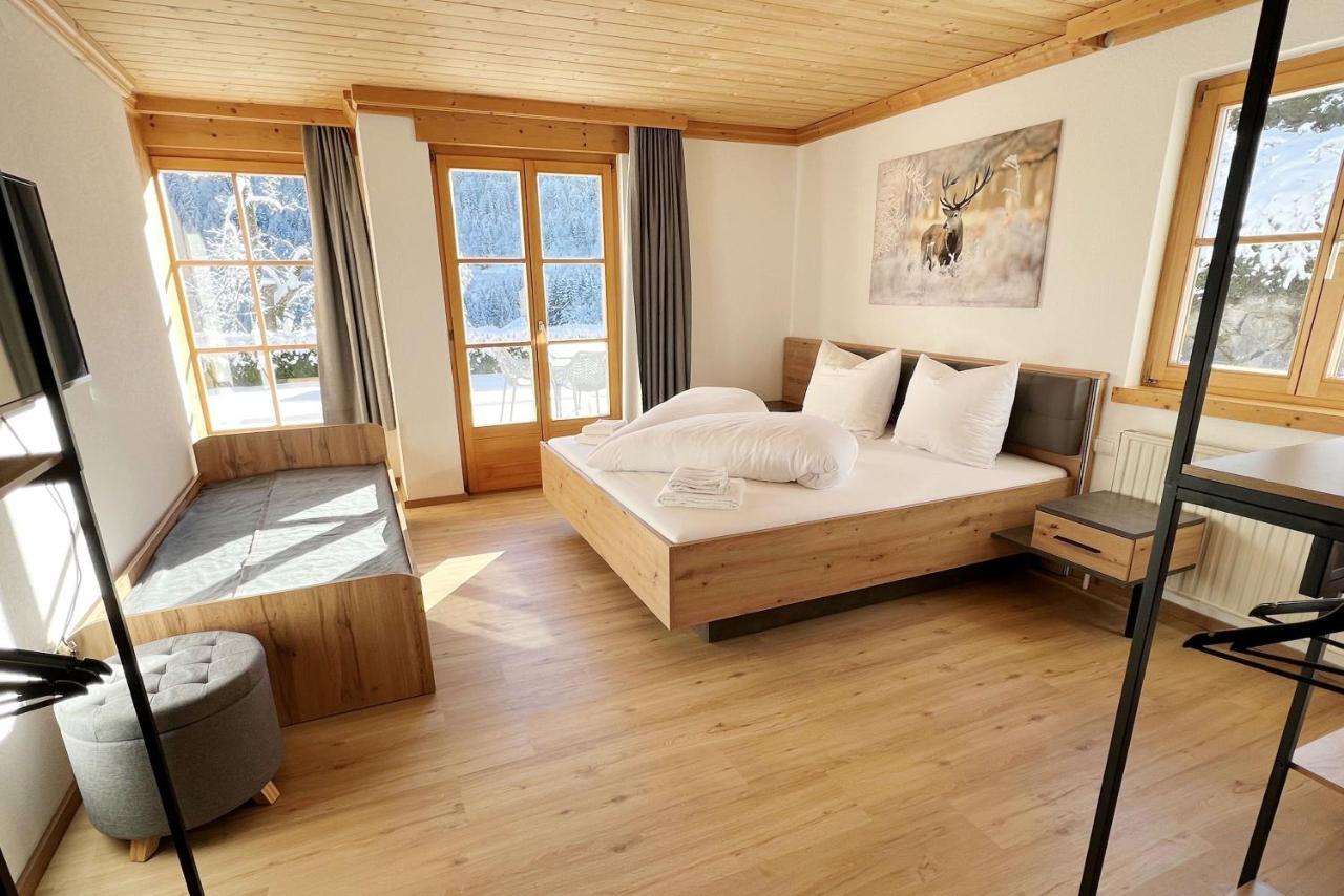 Apartmenthaus Matri By Pferd Auf Wolke ヴァルト・アム・アールベルク エクステリア 写真
