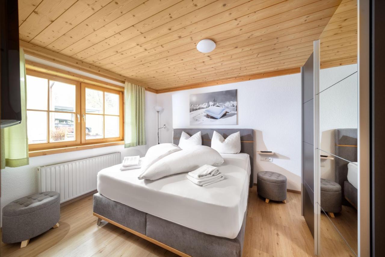 Apartmenthaus Matri By Pferd Auf Wolke ヴァルト・アム・アールベルク エクステリア 写真