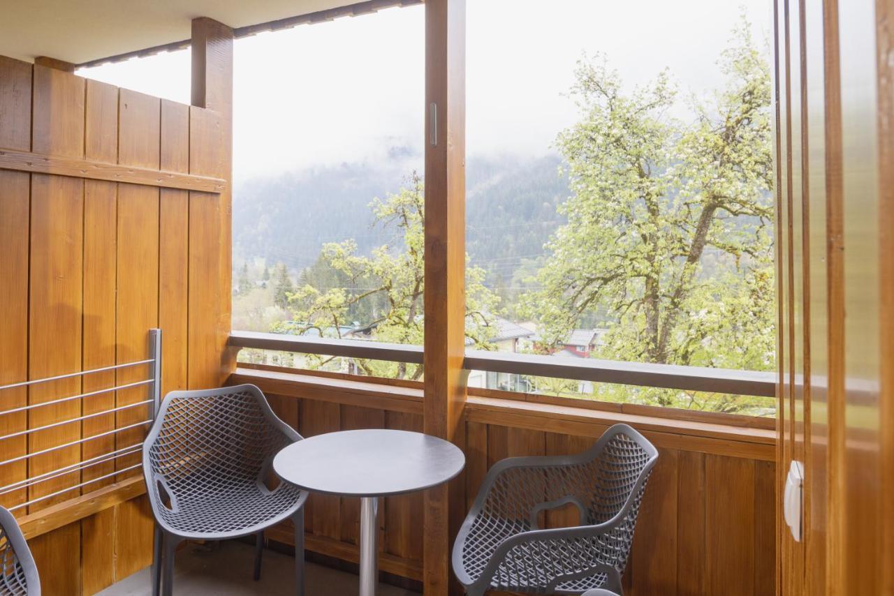 Apartmenthaus Matri By Pferd Auf Wolke ヴァルト・アム・アールベルク エクステリア 写真