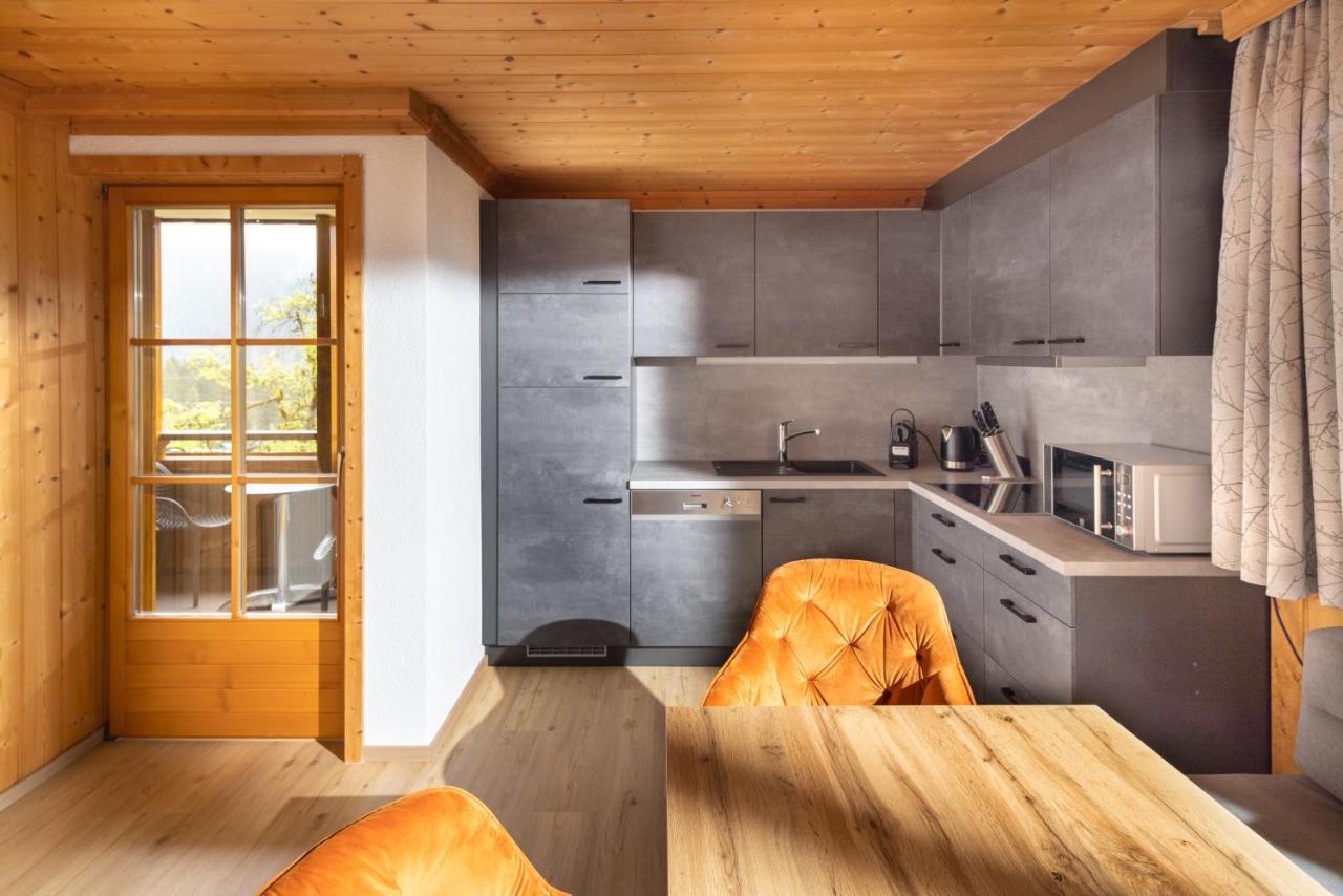 Apartmenthaus Matri By Pferd Auf Wolke ヴァルト・アム・アールベルク エクステリア 写真