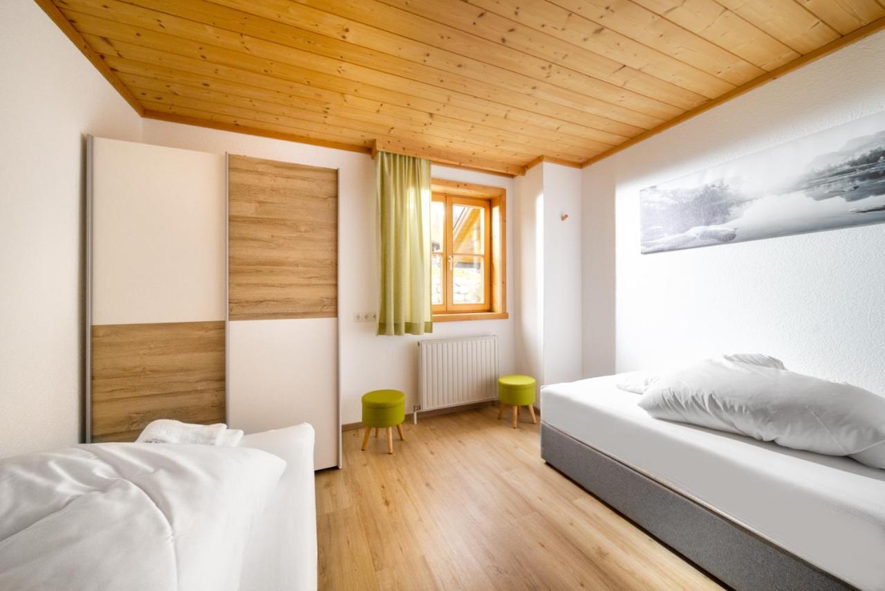 Apartmenthaus Matri By Pferd Auf Wolke ヴァルト・アム・アールベルク エクステリア 写真