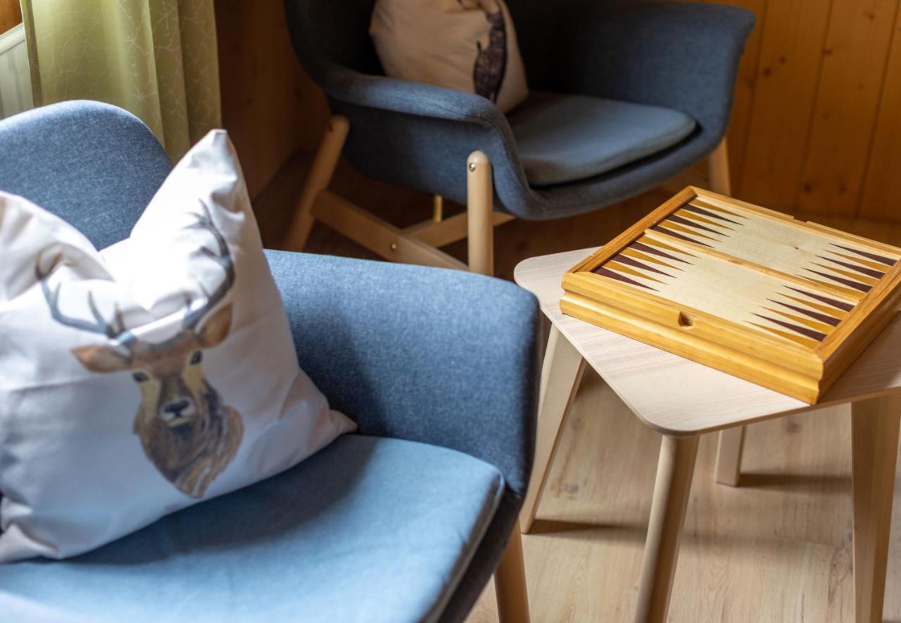 Apartmenthaus Matri By Pferd Auf Wolke ヴァルト・アム・アールベルク エクステリア 写真